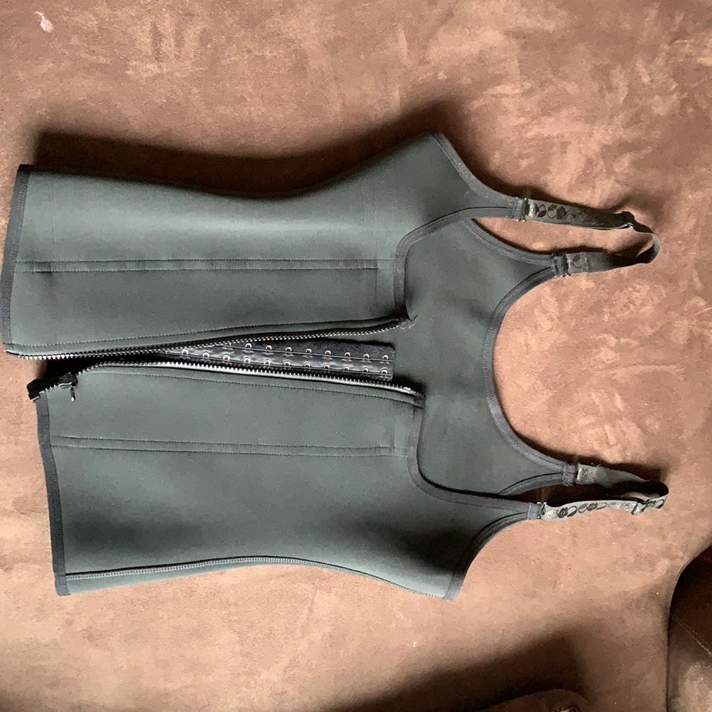 Waste trainer corset